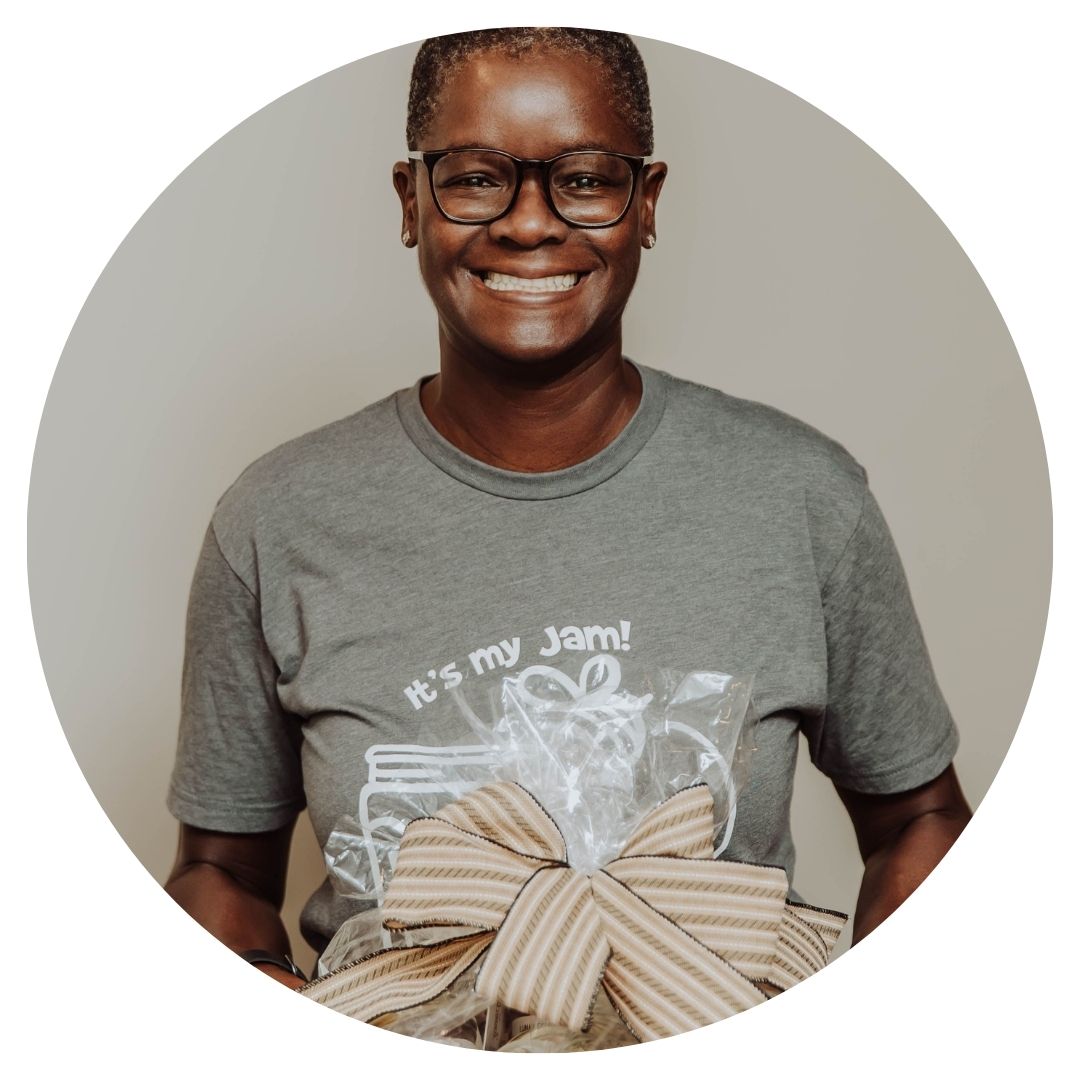 Aiyenede Akhigbe, Sticky Spoons LLC